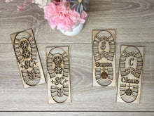 Load image into Gallery viewer, Santa Shoe Stencil