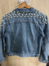 Load image into Gallery viewer, Customised Premium Pearl Jacket
