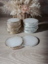 Load image into Gallery viewer, White Round Personalised Agate Resin Coaster
